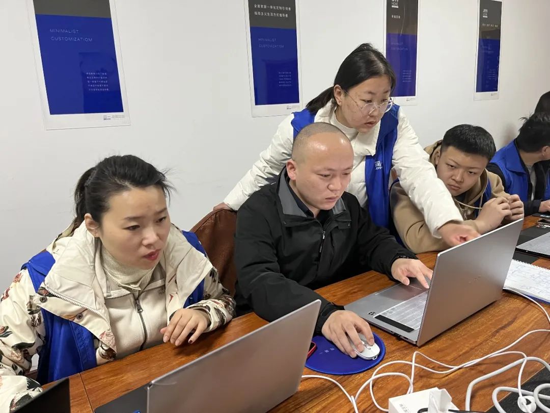 简一家居第二十六期精英设想练习营培训美满竣事！