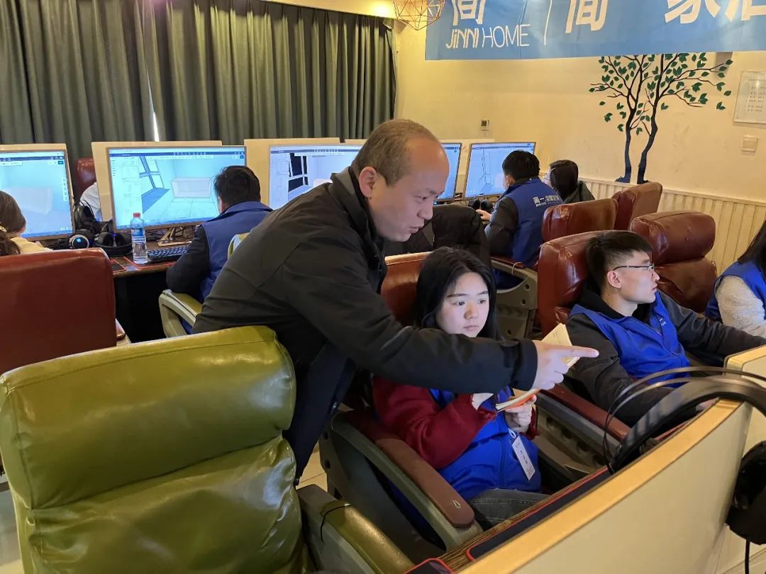 简一家居第二十六期精英设想练习营培训美满竣事！