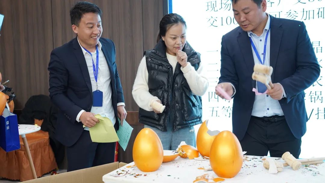 图片尺寸:1080 x 608 简一家居4.22日工场团购“狂飙”盛宴美满竣事