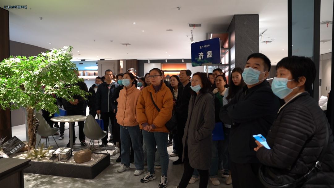图片尺寸:1080 x 608 简一家居4.22日工场团购“狂飙”盛宴美满竣事